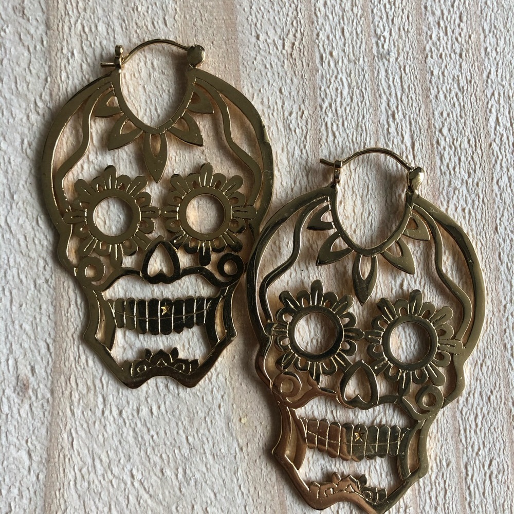 Tawapa yellow gold sugar skull